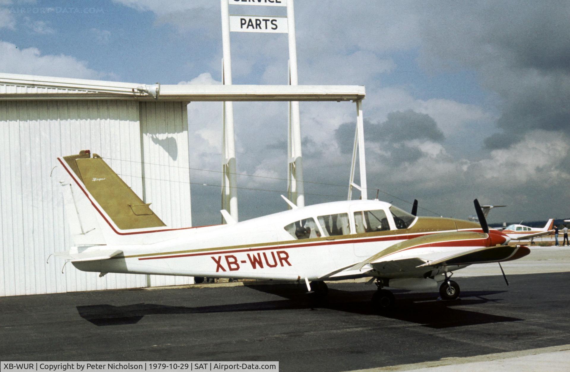 XB-WUR, 1965 Piper PA-23-250 Aztec C/N 27-2819, PA-23 Aztec C at San Antonio in October 1979.