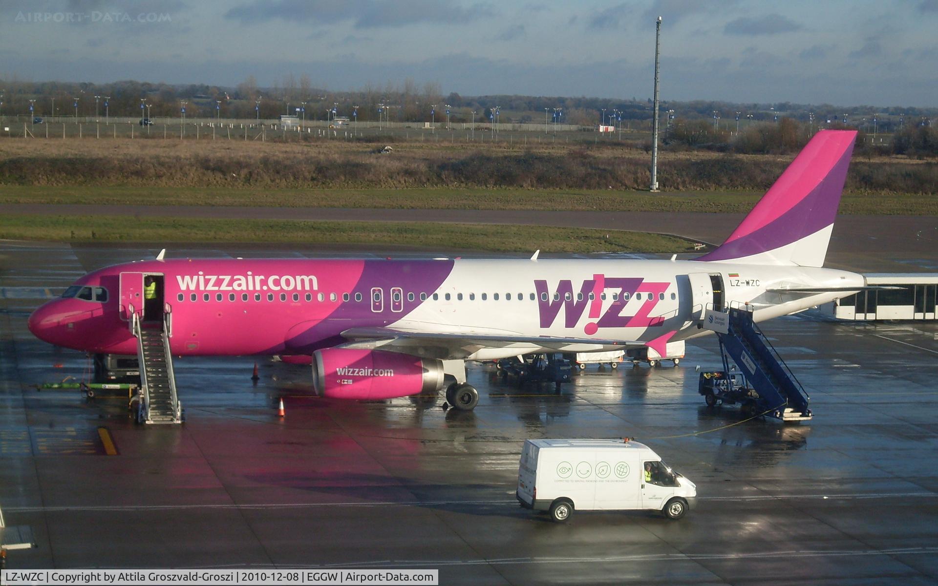 LZ-WZC, 2010 Airbus A320-232 C/N 4308, Wizz Air Bulgaria Airbus A320-232 London Luton Airport