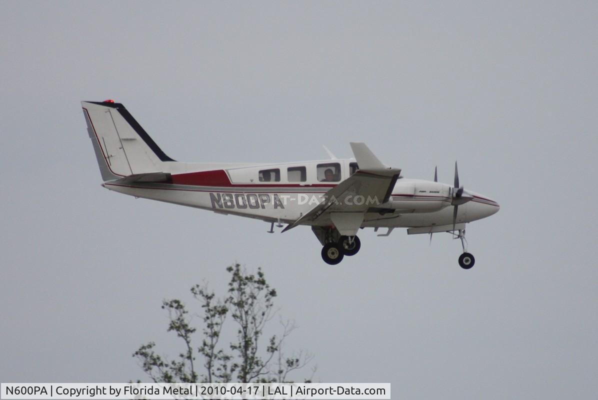 N600PA, 1980 Beech 58P Baron C/N TJ-250, Beech 58