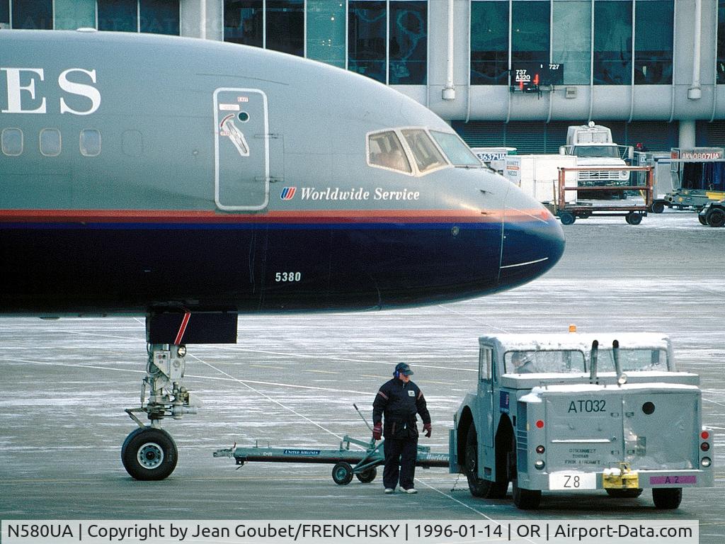 N580UA, 1993 Boeing 757-222 C/N 26698, UNITED