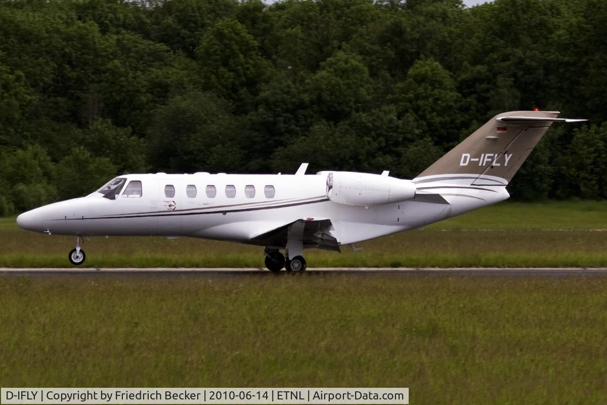 D-IFLY, 2006 Cessna 525A Citation CJ2+ C/N 525A-0330, decelerating after touchdown
