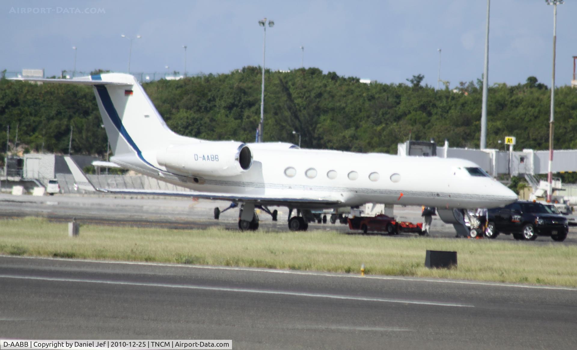 D-AABB, 2007 Gulfstream Aerospace GIV-X (G450) C/N 4091, D-AABB just in at TNCM