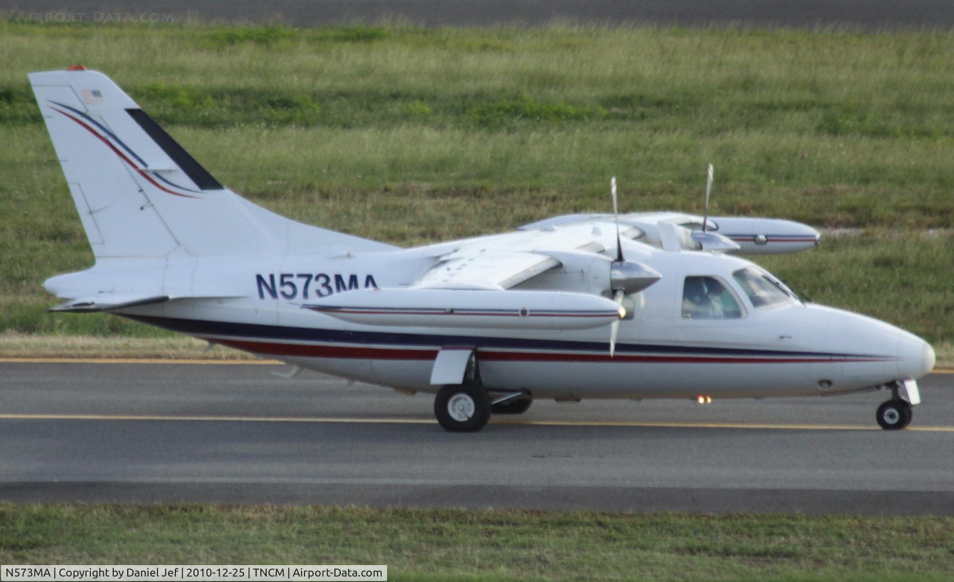 N573MA, 1969 Mitsubishi MU-2B-20 C/N 162, N573MA taxing for take off at TNCM