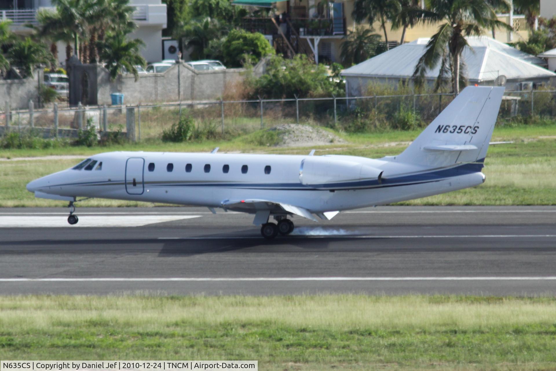 N635CS, 2009 Cessna 680 Citation Sovereign C/N 680-0275, N635CS landing at TNCM