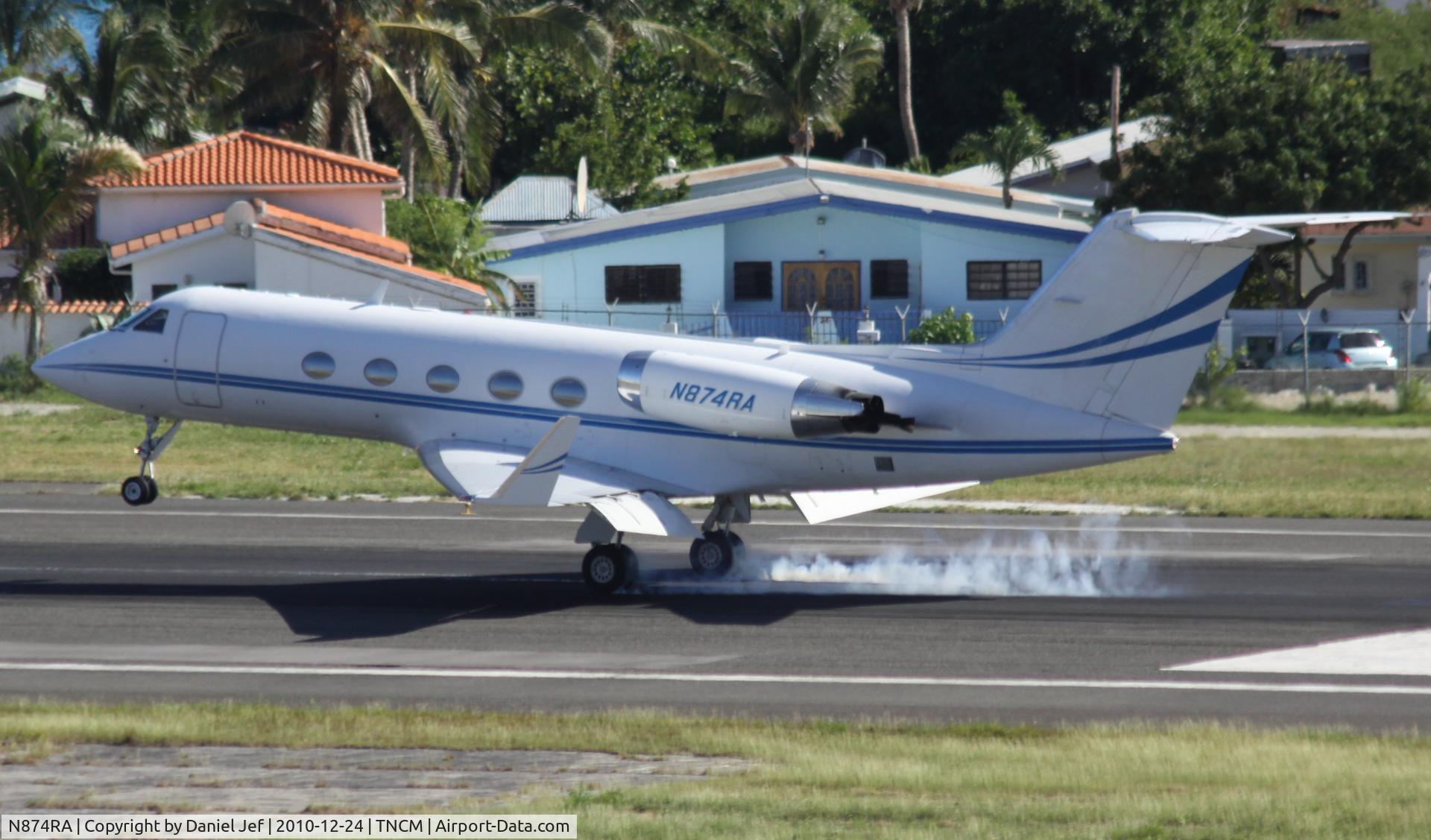 N874RA, 1982 Gulfstream American G-1159A Gulfstream III C/N 361, N874RA landing at TNCM