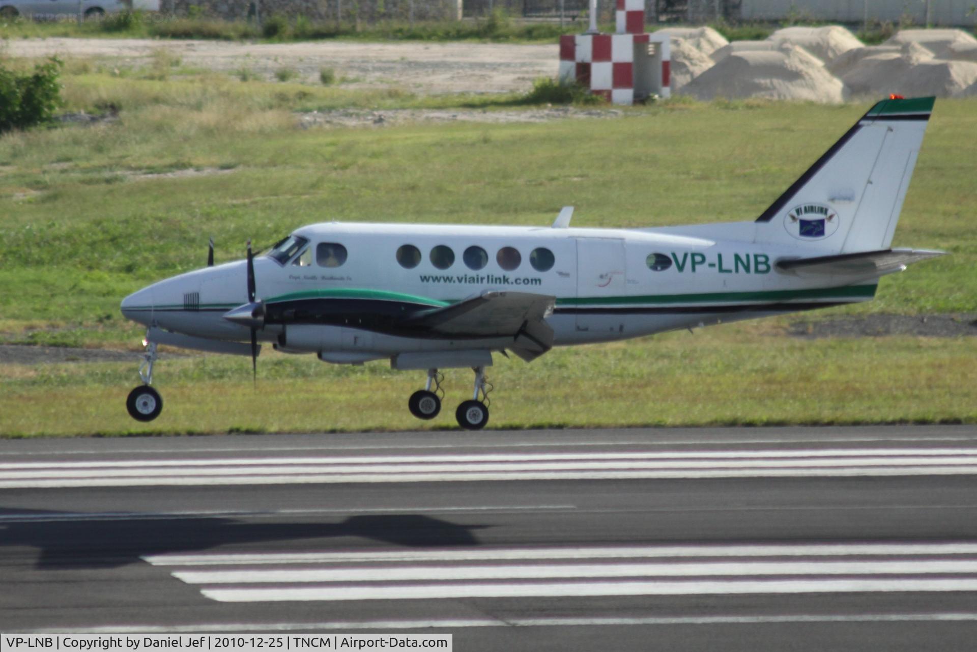 VP-LNB, 1973 Beechcraft A100 King Air C/N B-166, King air VP-LNB landing at TNCM