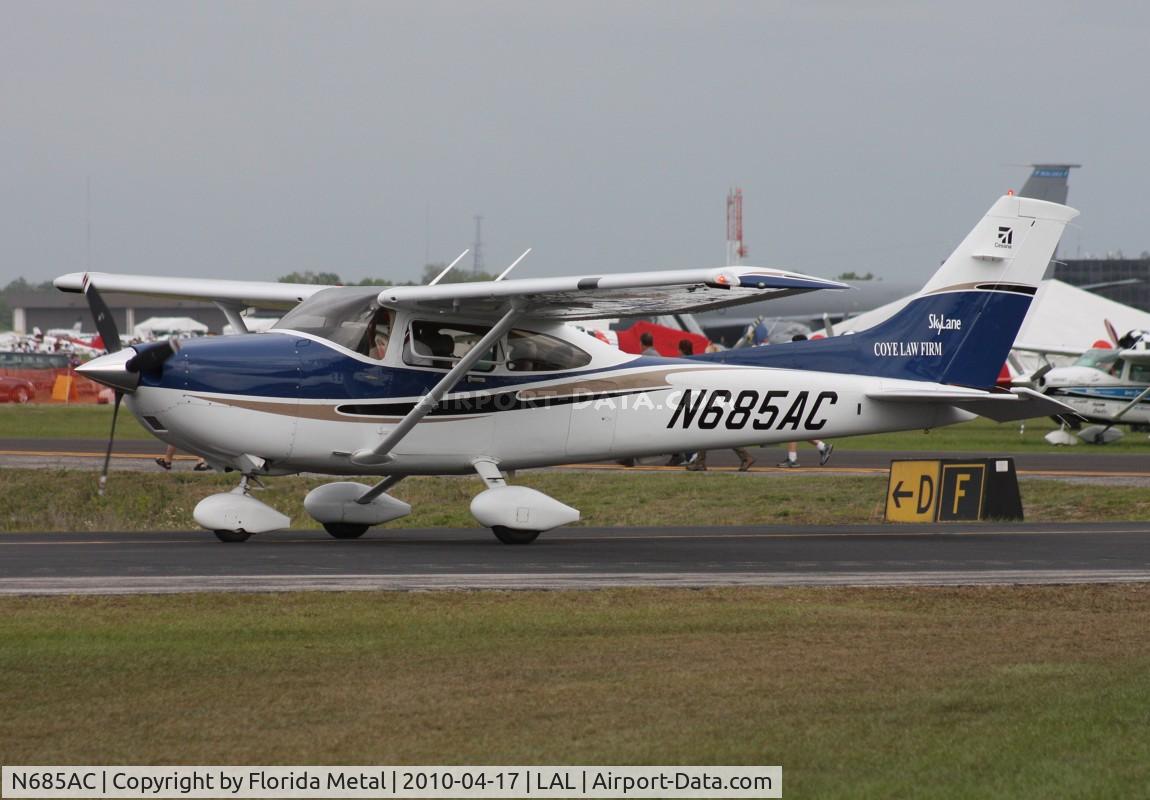 N685AC, 2004 Cessna 182T Skylane C/N 18281463, C182T