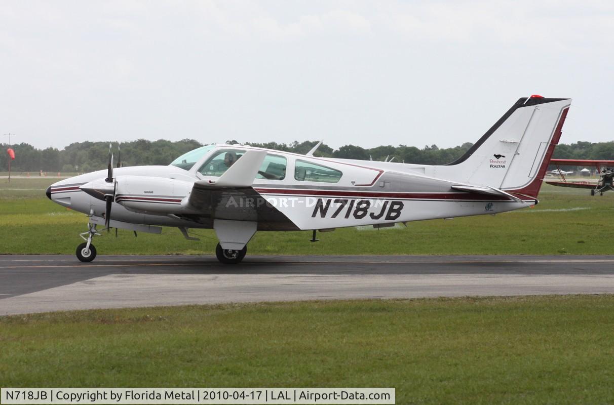N718JB, 1982 Beech E-55 Baron C/N TE-1201, Beech 55