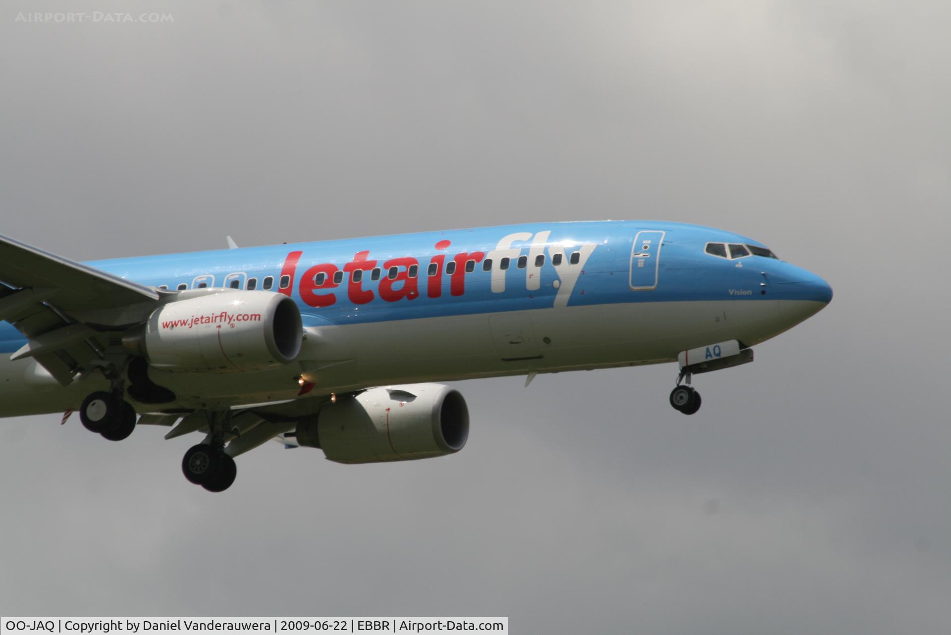 OO-JAQ, 2009 Boeing 737-8K5 C/N 35148, Arrival of flight JAF1094 to RWY 02