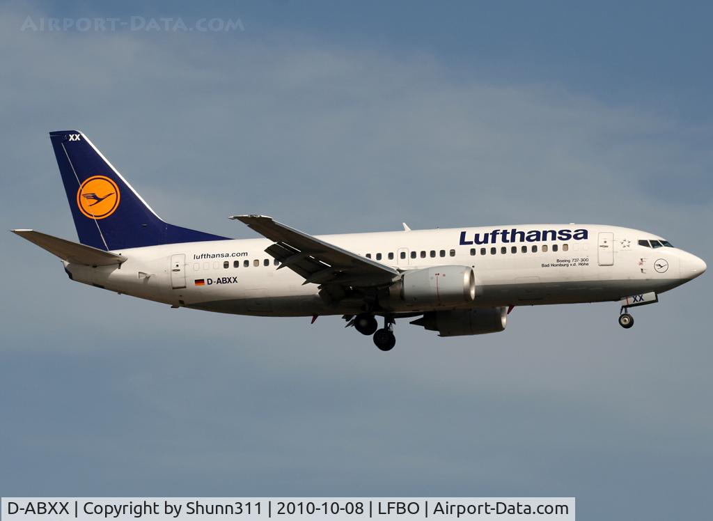 D-ABXX, 1989 Boeing 737-330 C/N 24562, Landing rwy 14R