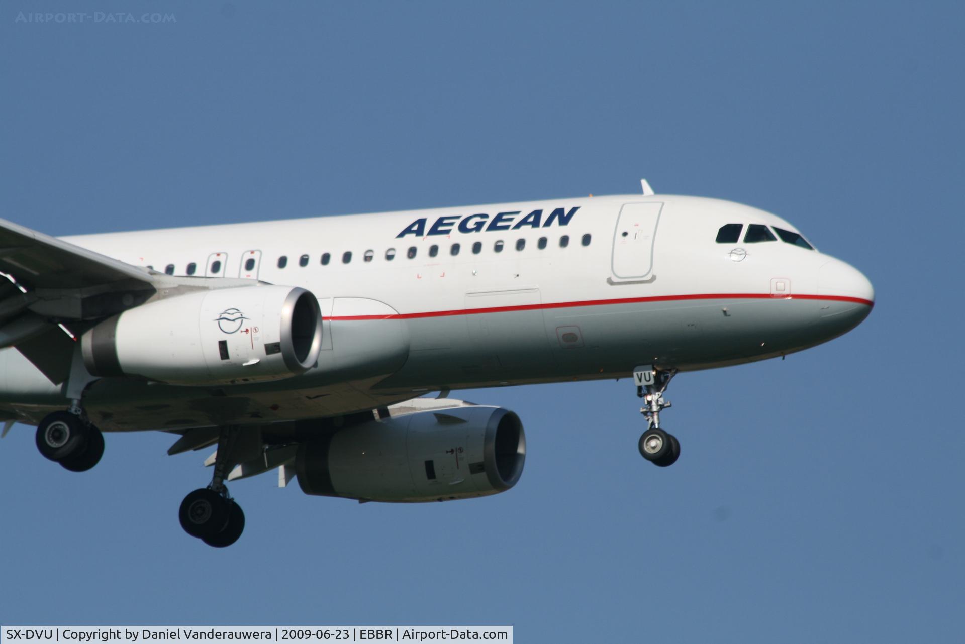 SX-DVU, 2009 Airbus A320-232 C/N 3753, Arrival of flight A3 620 to RWY 02