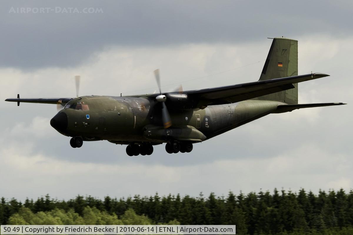 50 49, Transall C-160D C/N D71, on final