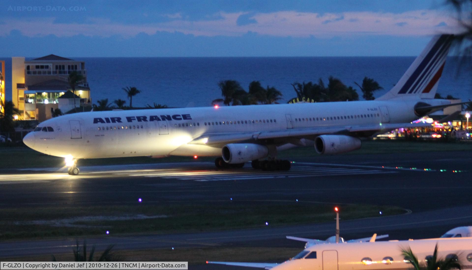 F-GLZO, 1998 Airbus A340-313X C/N 246, Air France at the lines at TNCM