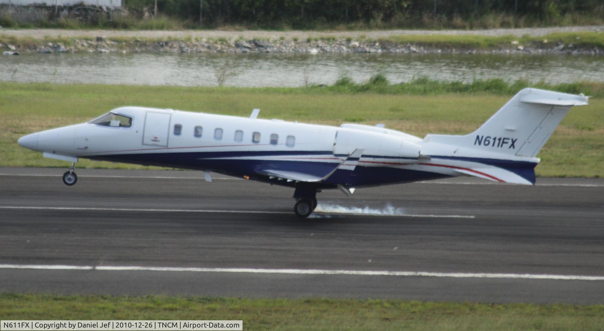 N611FX, 2005 Learjet 45 C/N 2037, N611FX landing at TNCM