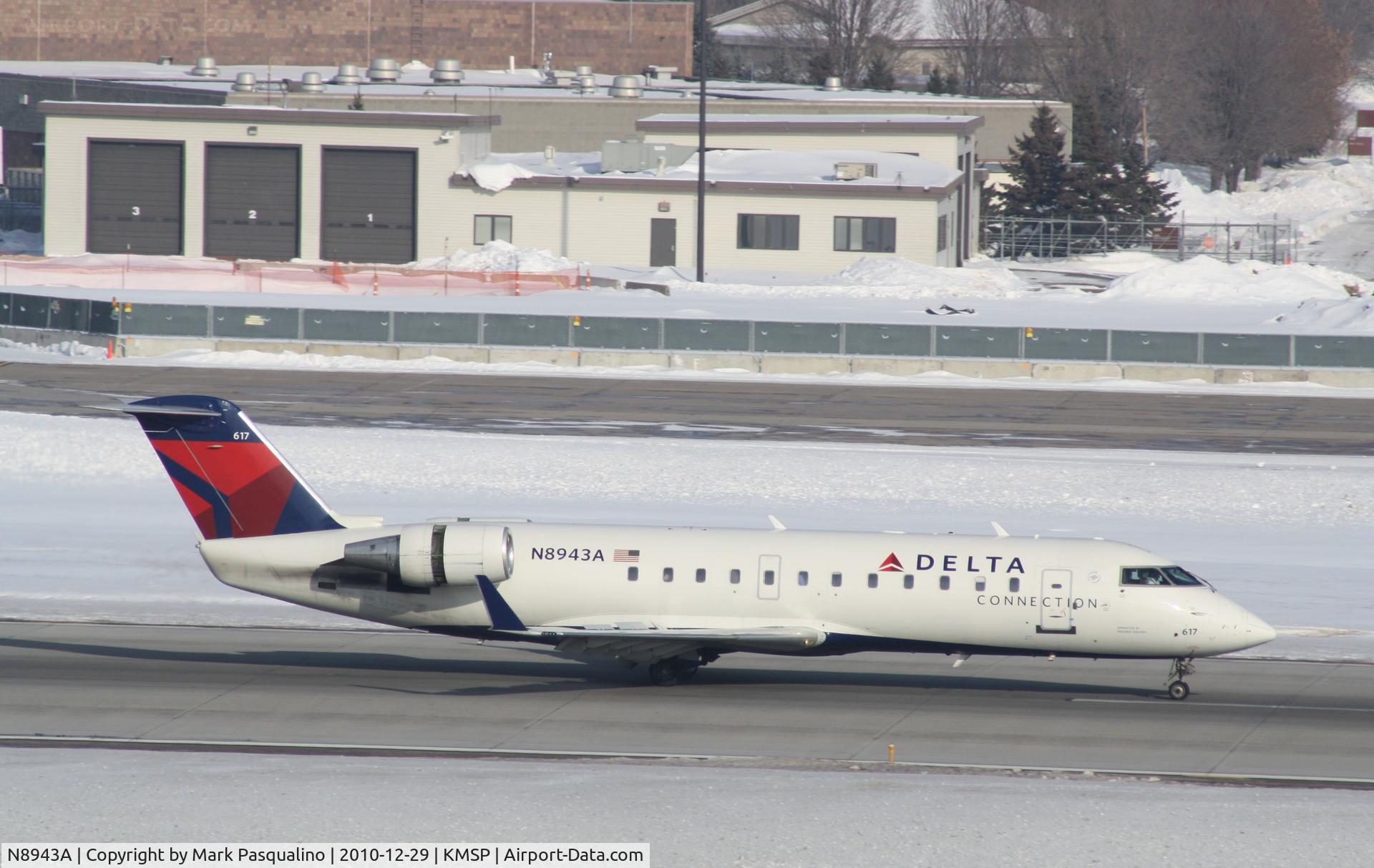 N8943A, 2004 Bombardier CRJ-200 (CL-600-2B19) C/N 7943, CL-600-2B19