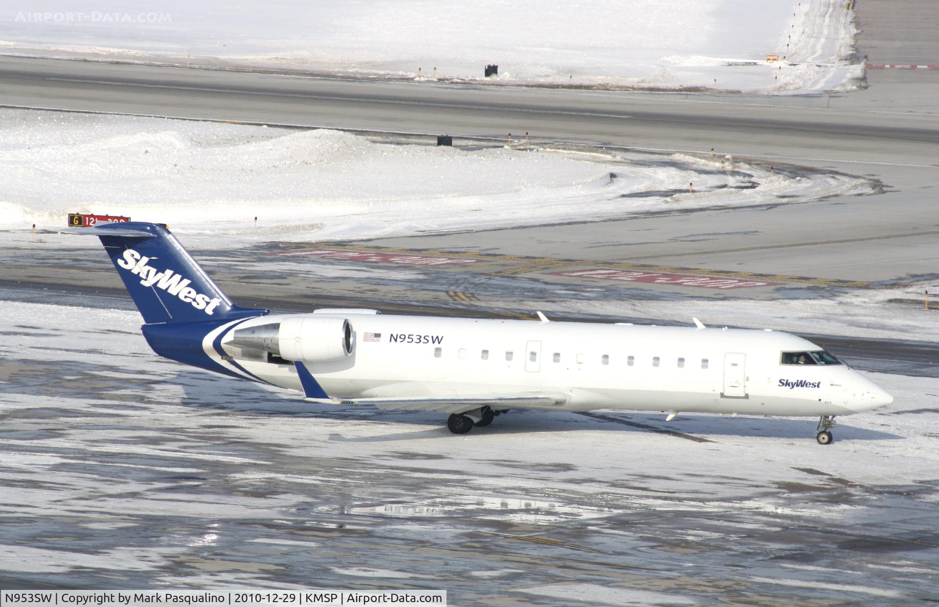 N953SW, 2003 Bombardier CRJ-200LR (CL-600-2B19) C/N 7813, CL-600-2B19