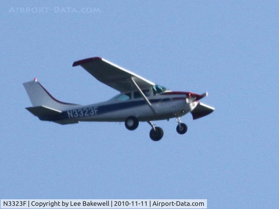 N3323F, 1966 Cessna 182J Skylane C/N 18257323, While operating on or above Forest Lake, MN