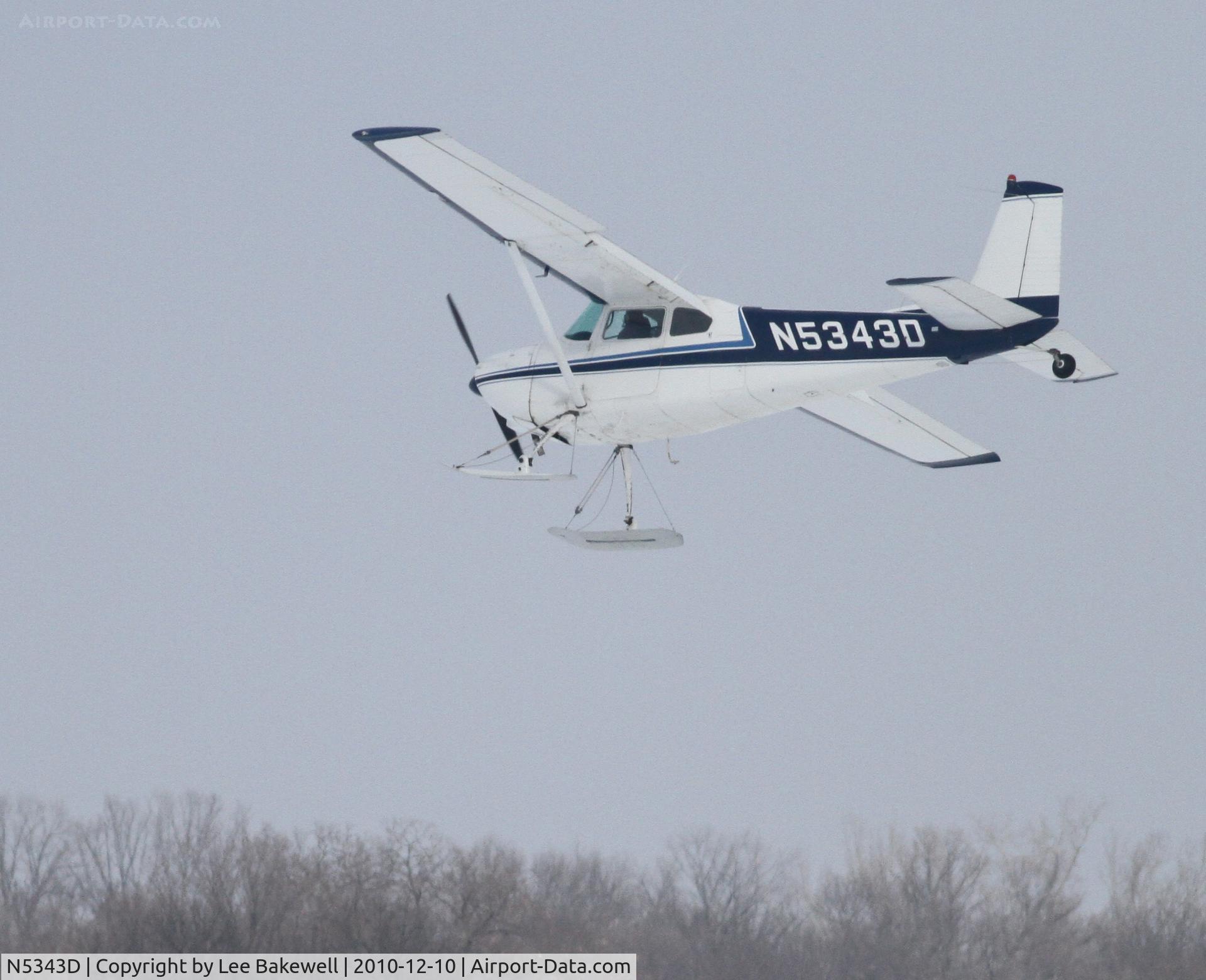 N5343D, 1958 Cessna 180A C/N 50241, While operating on Forest Lake, MN