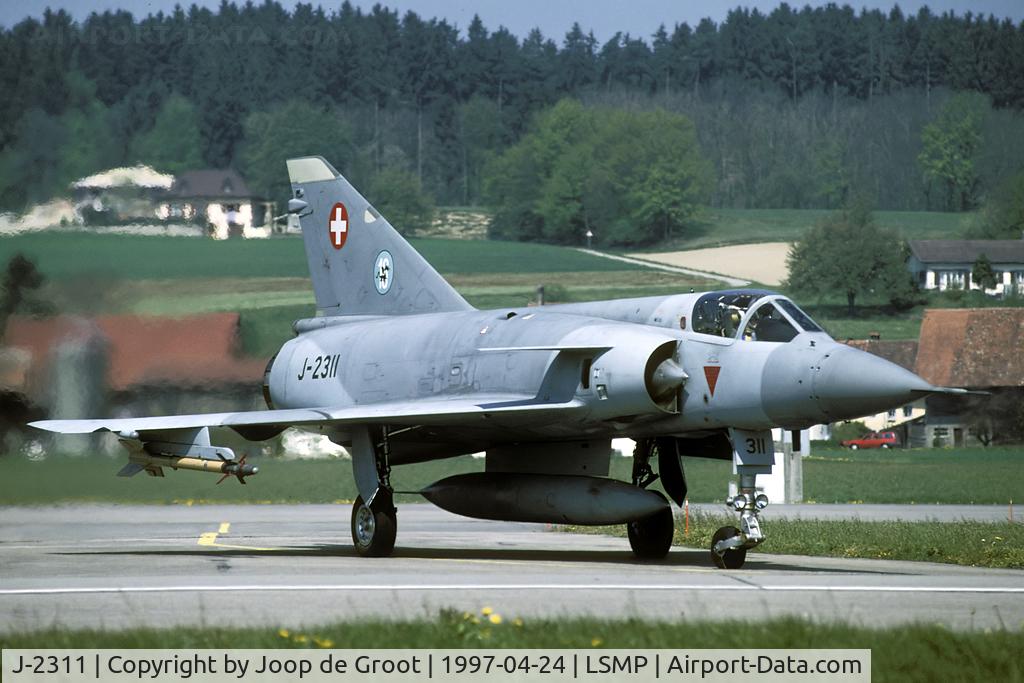 J-2311, Dassault (F+W Emmen) Mirage IIIS C/N 17-26-108/1001, When FlSt 16 became a militia unit the 16 squadron badge started to reappear.