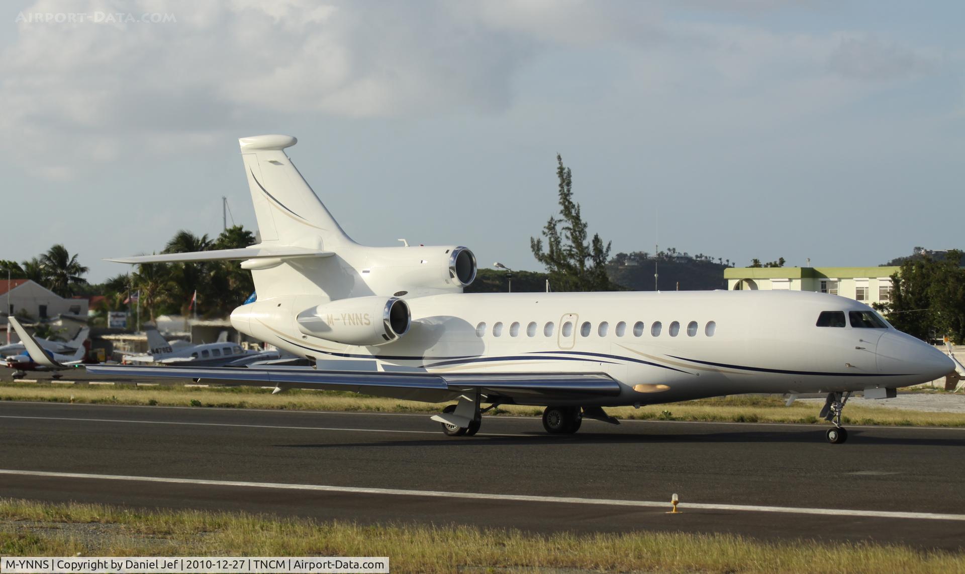 M-YNNS, 2009 Dassault Falcon 7X C/N 82, M-YNNS just landed at TNCM