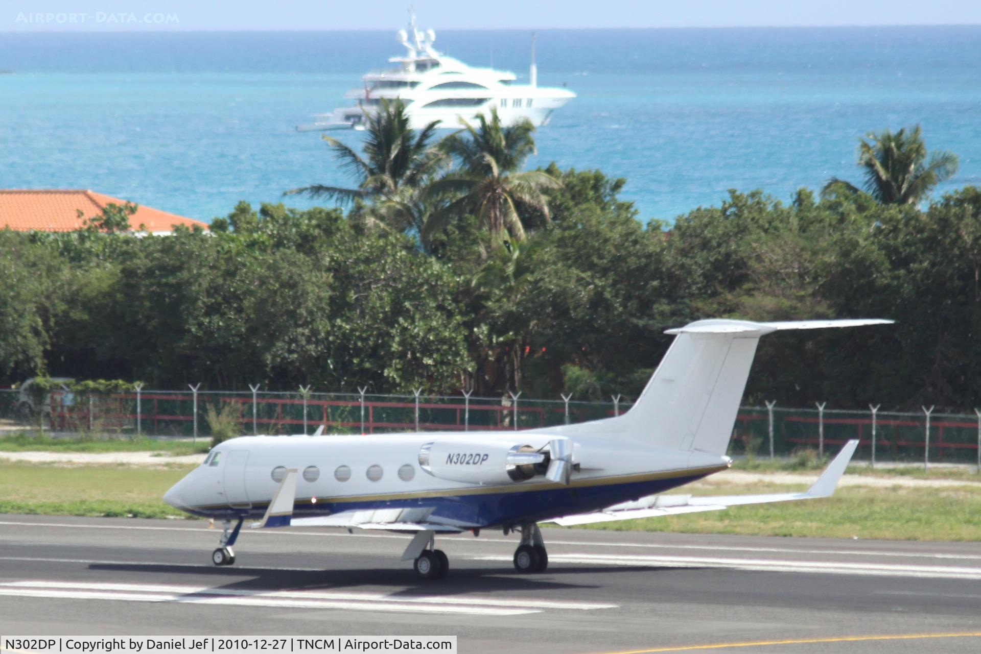 N302DP, 1979 Gulfstream Aerospace G-IIB C/N 237, N302DP landing at TNCM