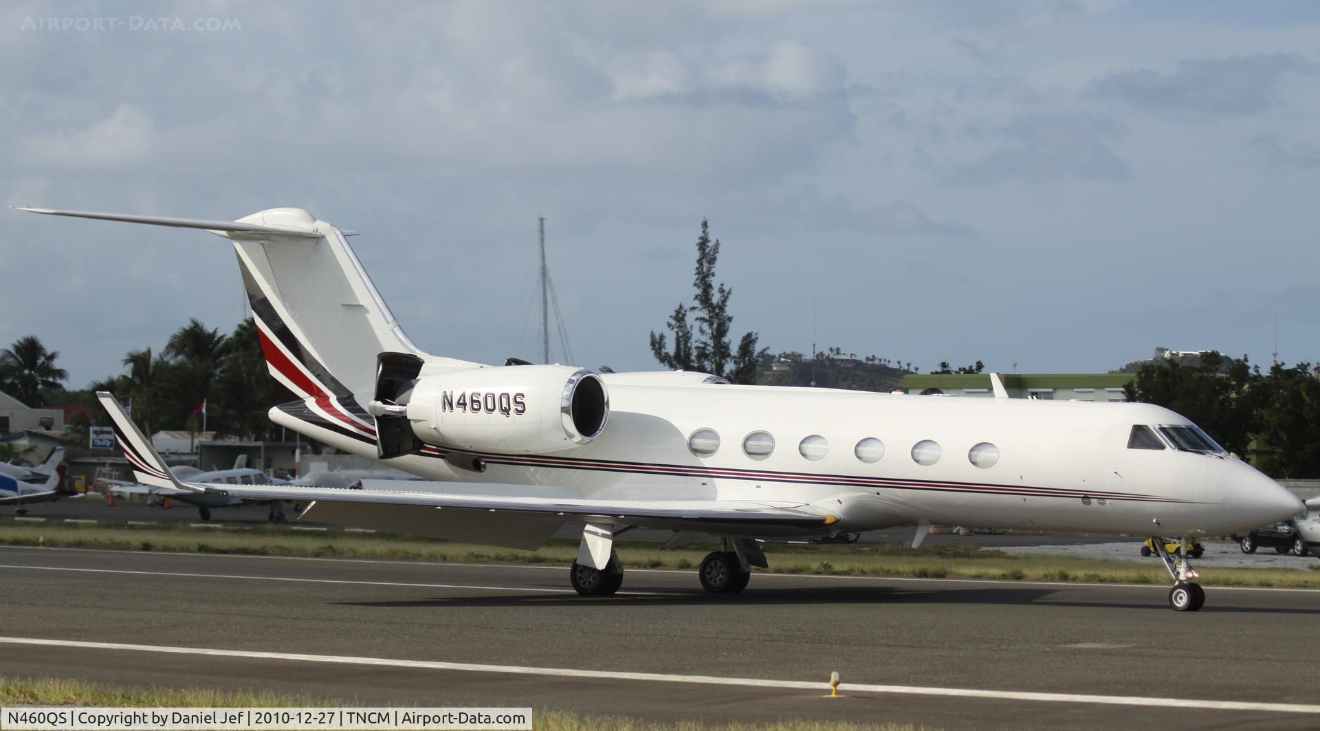 N460QS, 1999 Gulfstream Aerospace G-IV C/N 1360, N460QS just landed at TNCM