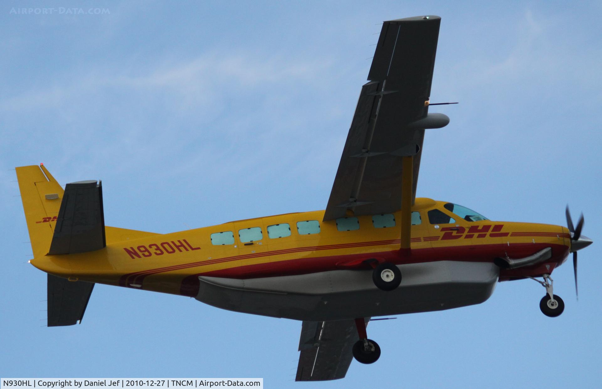 N930HL, Cessna 208B C/N 208B2238, N930HL DHL departing TNCM