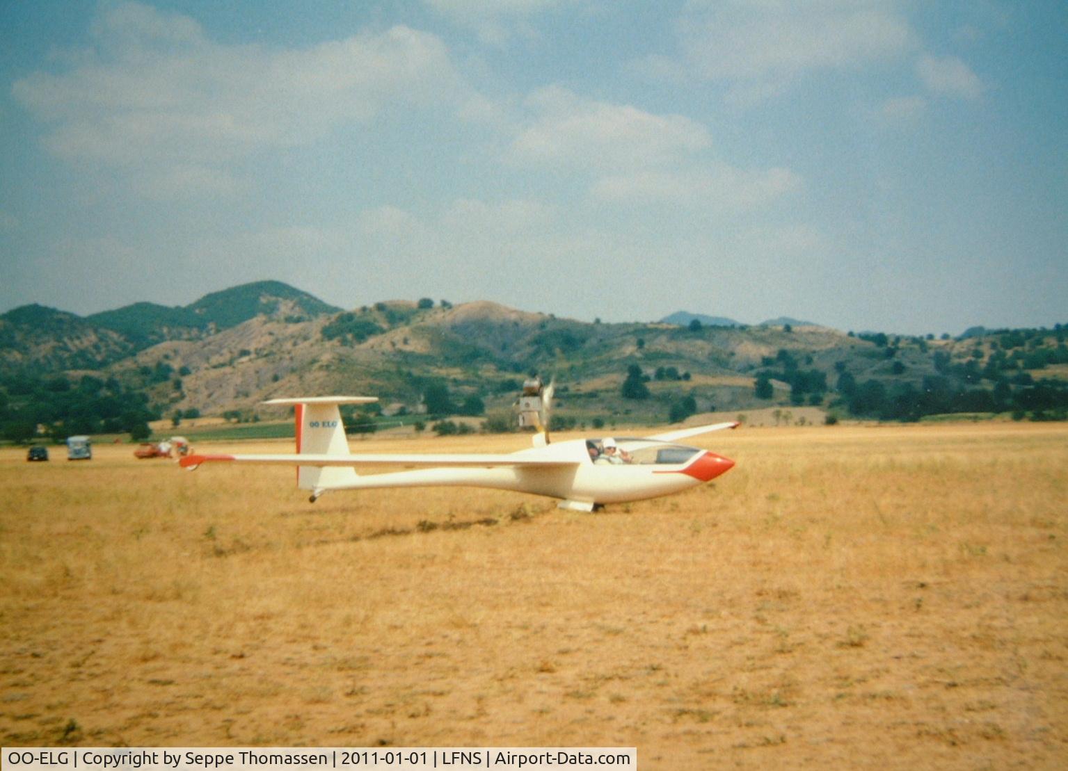 OO-ELG, 1979 Eiriavion PIK-20E C/N 20231, Take off at Vaumeihl These on a very hot day