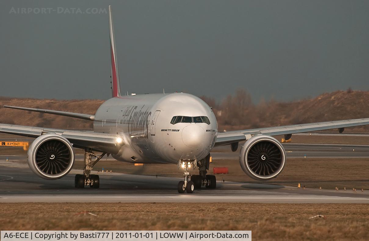 A6-ECE, 2007 Boeing 777-31H/ER C/N 35575, Emirates @Vienna