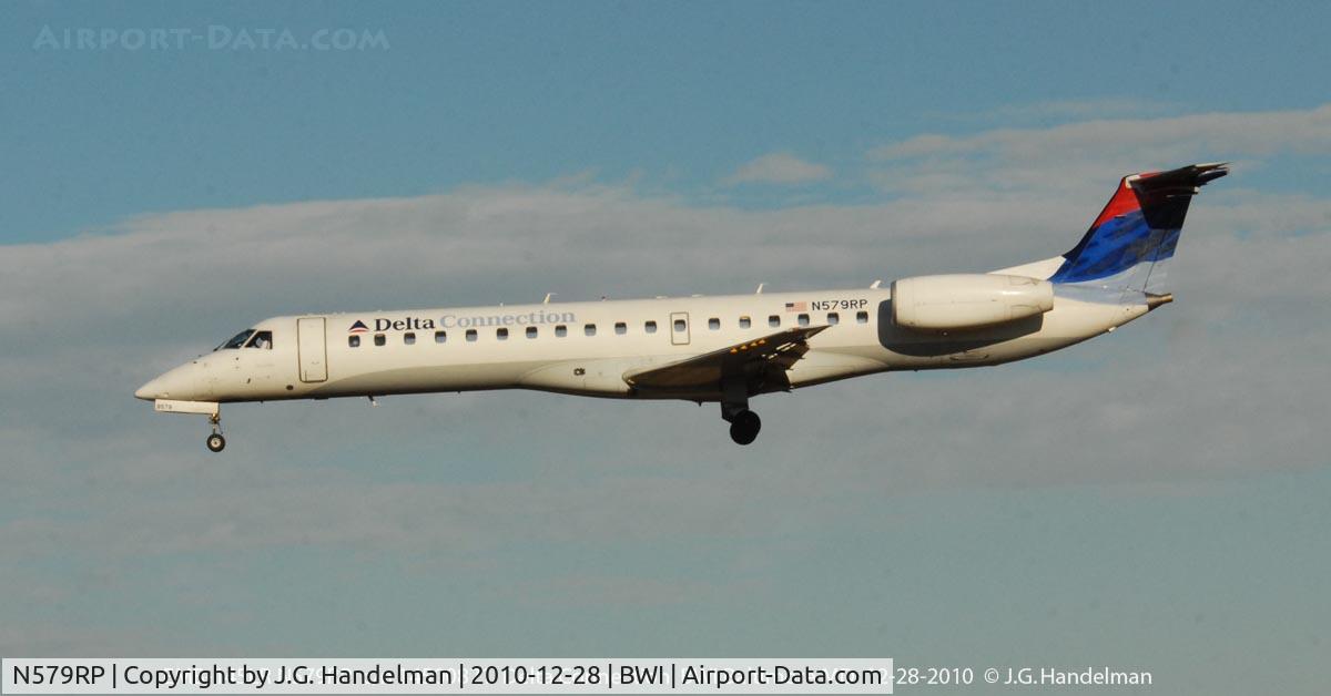N579RP, 2004 Embraer ERJ-145LR (EMB-145LR) C/N 14500871, landing on 33L at BWI