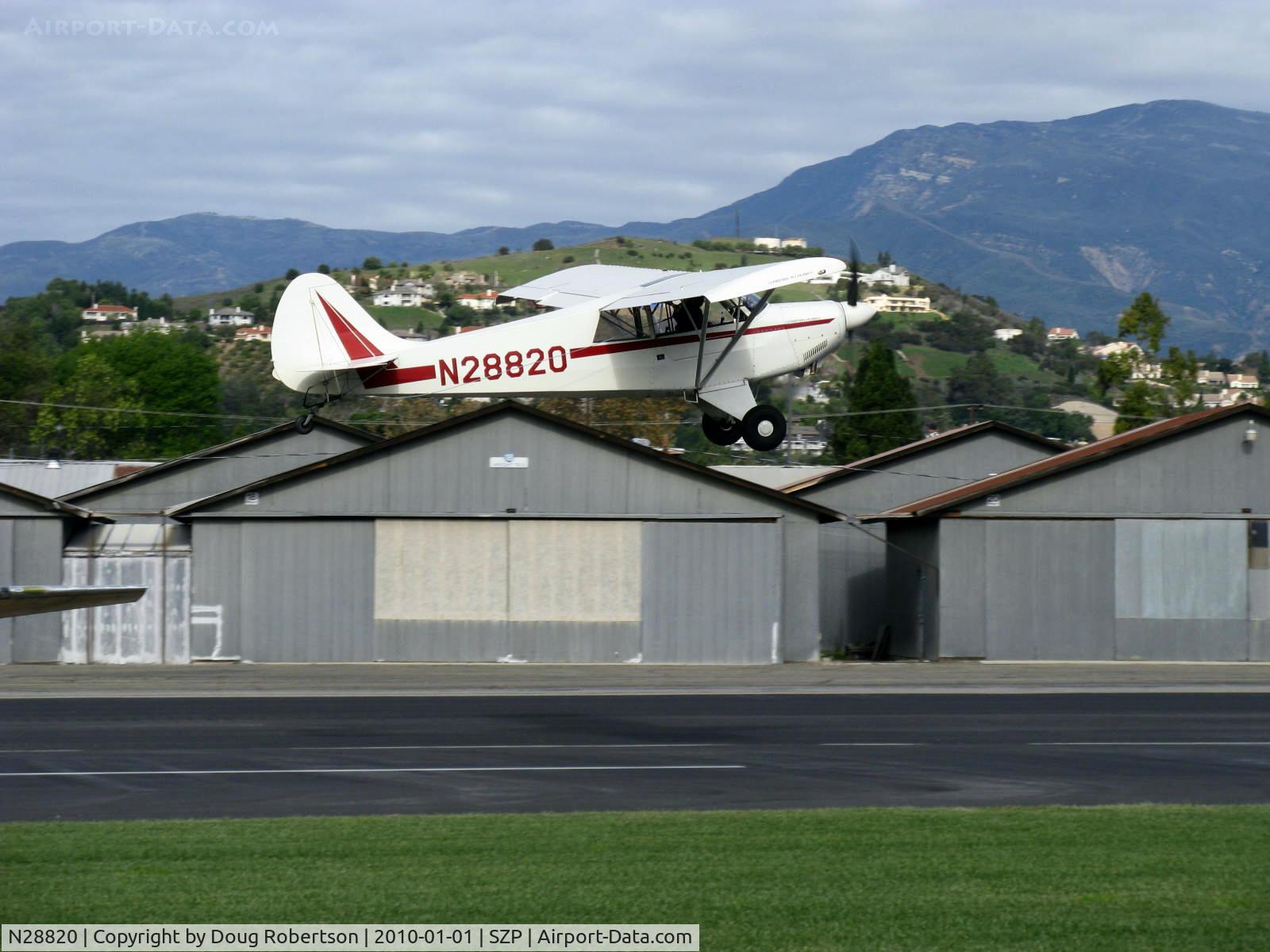 N28820, 1987 Christen A-1 Husky C/N 1014, 1987 Christen A-1 HUSKY, Lycoming O&VO-360 180 Hp, takeoff climb Rwy 04- will fly to Rwy 04R for banner pickup