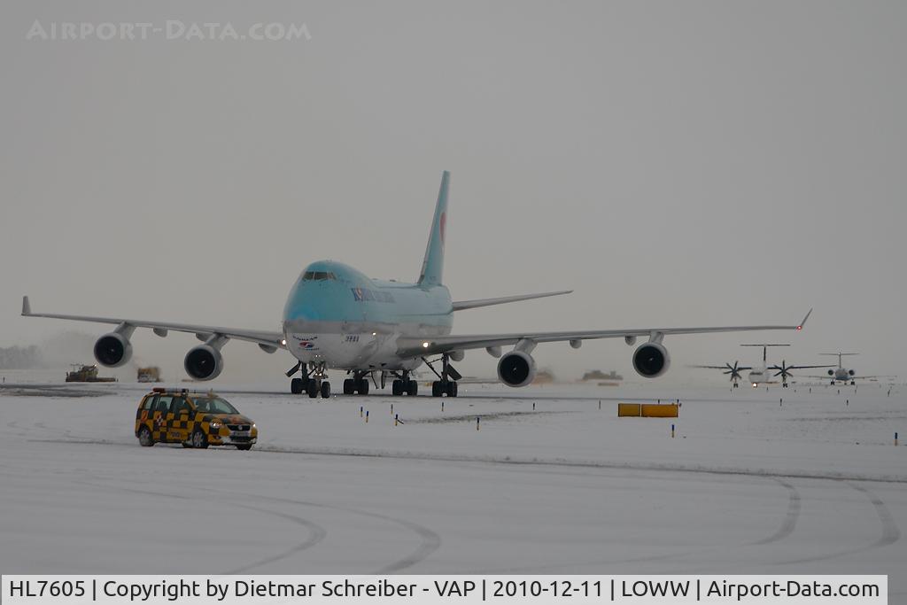 HL7605, 2006 Boeing 747-4B5ERF C/N 35526, Korean Air Boeing 747-400