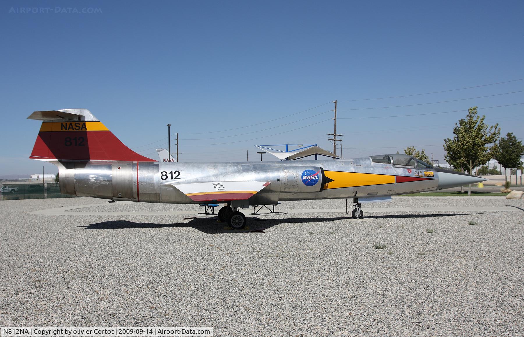N812NA, Lockheed F-104N C/N 683C4053, Now the gate guardian of the Nasa plant at Palmdale, CA