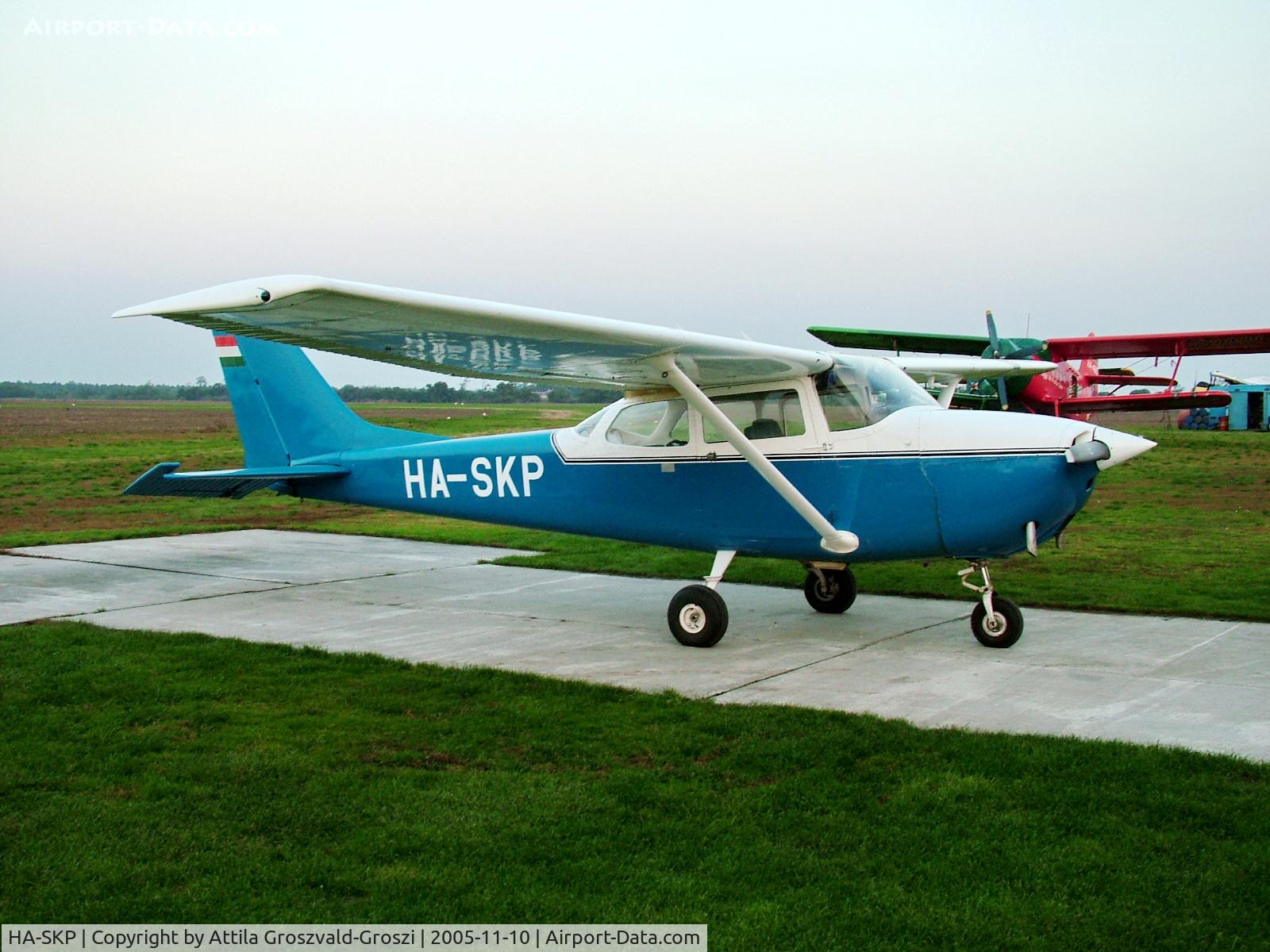 HA-SKP, 1970 Reims F172H Skyhawk C/N 0739, Györszentiván-Böny Airfield