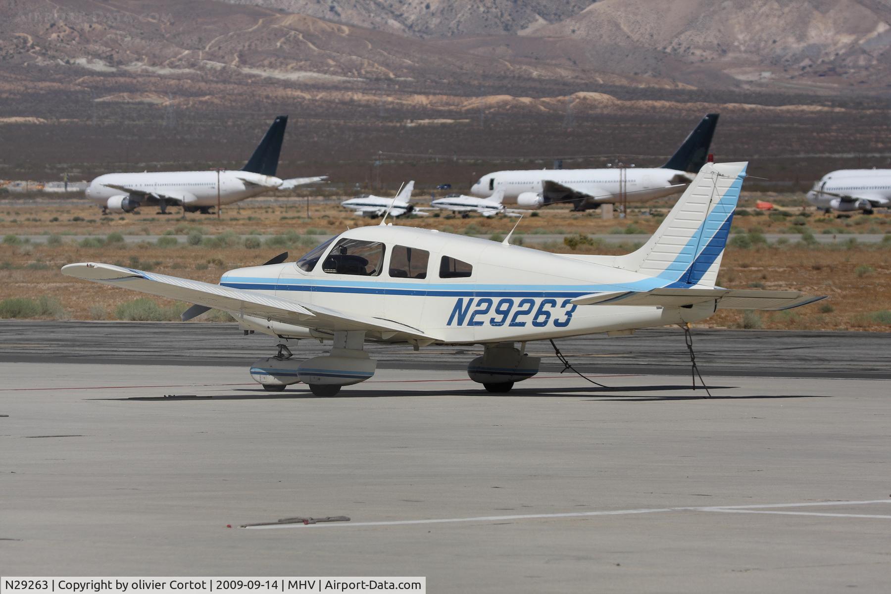 N29263, 1979 Piper PA-28-161 C/N 28-7916429, Enjoying the sun of California