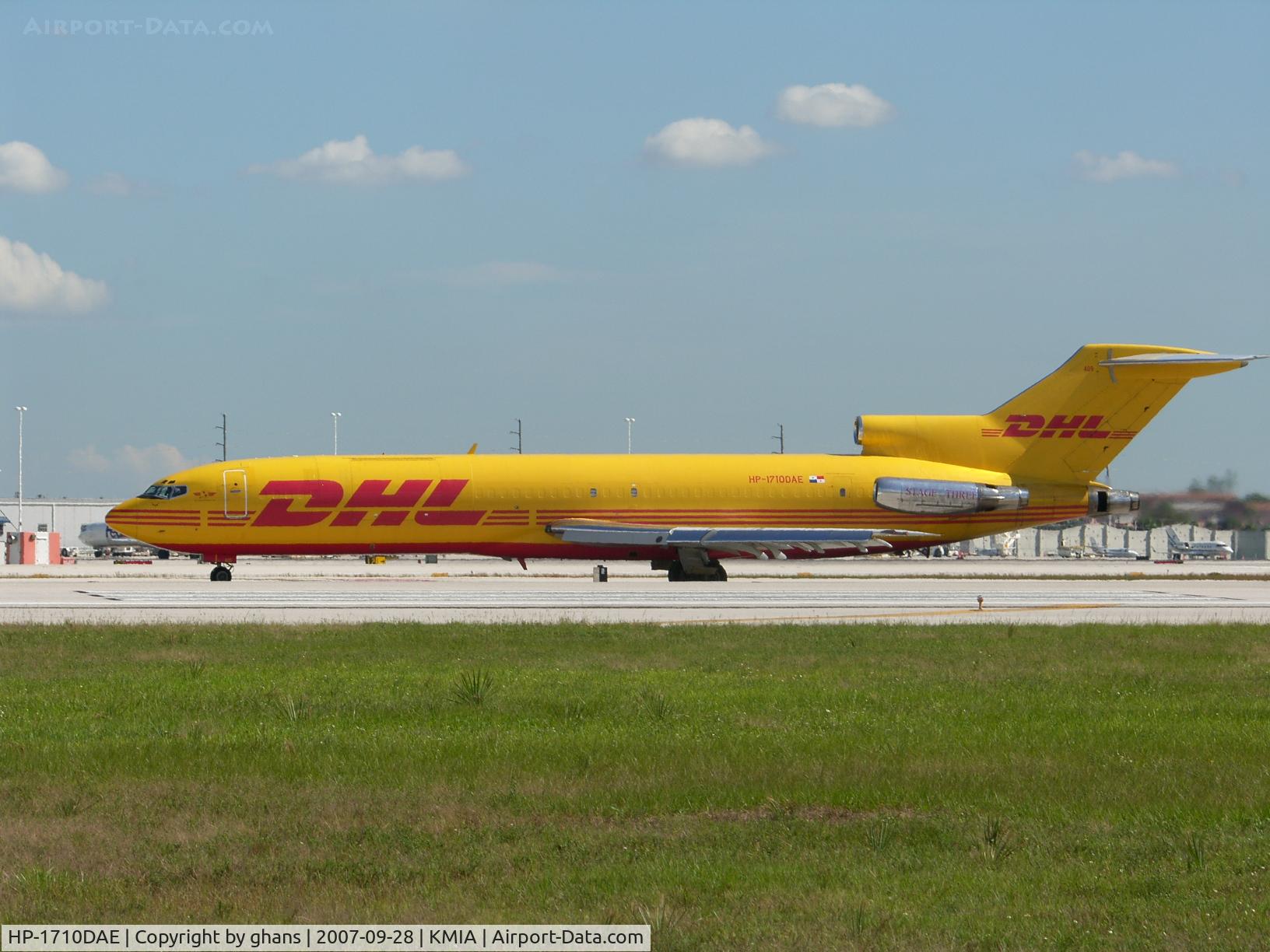 HP-1710DAE, 1980 Boeing 727-2Q4(F) C/N 22424, Dhl