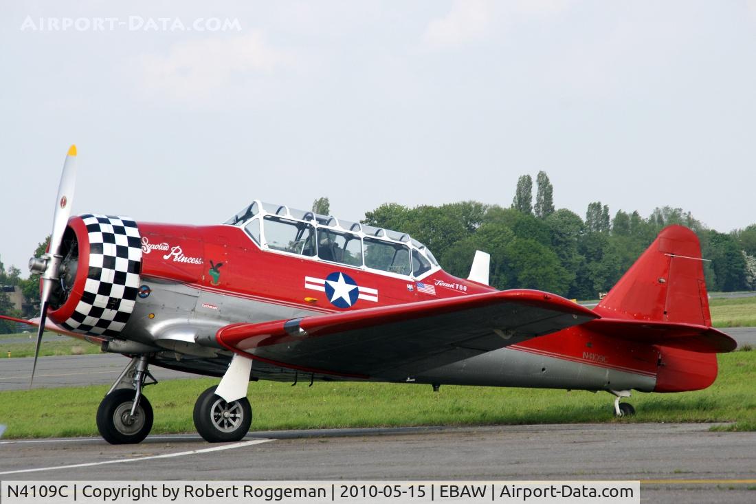 N4109C, 1952 North American T-6G Texan C/N SA-078, Fly in.