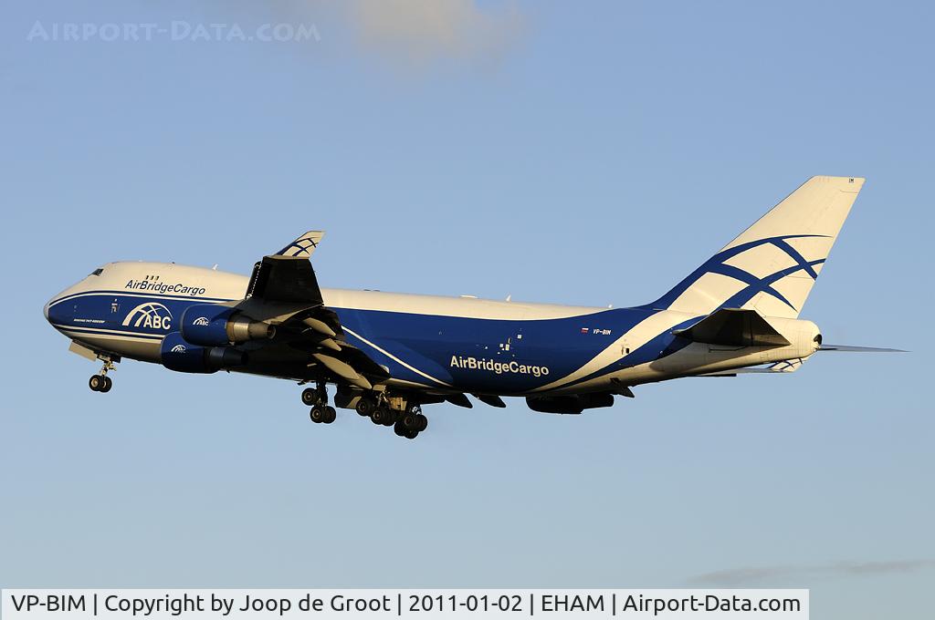 VP-BIM, 2008 Boeing 747-4HAERF C/N 35237, last sunlight of the day.