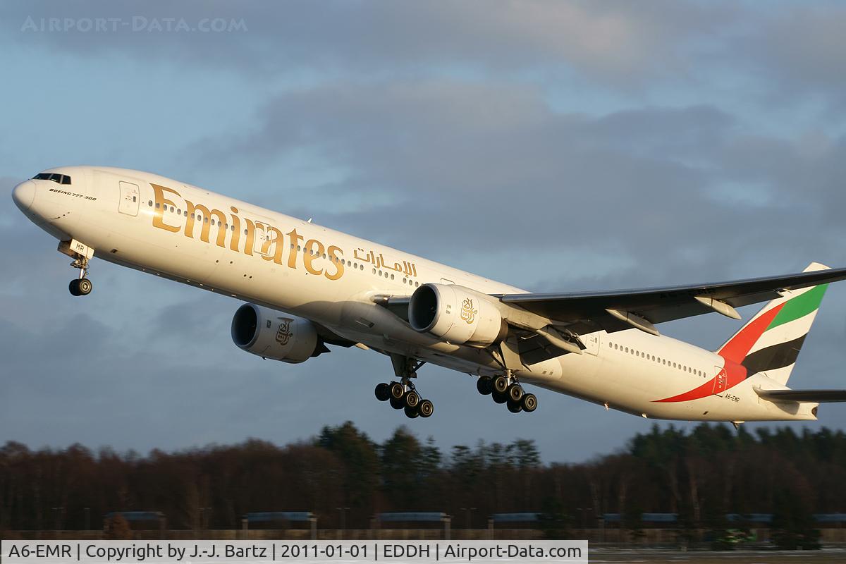 A6-EMR, 2002 Boeing 777-31H C/N 29396, DSLR-A230 (55-200 mm); www.haj-spotter.de.tf