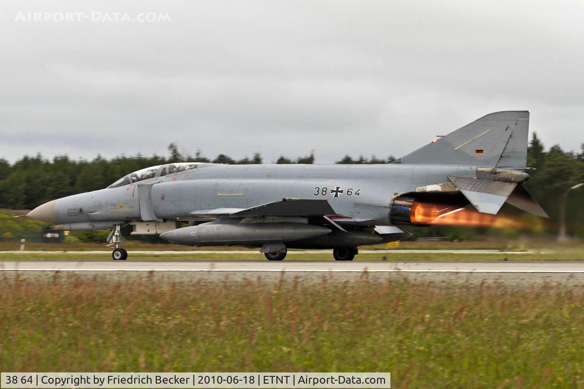 38 64, 1972 McDonnell Douglas F-4F Phantom II C/N 4782, departure
