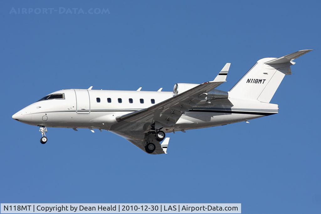 N118MT, 1990 Canadair Challenger 601-3A (CL-600-2B16) C/N 5077, MTRM Realty LLC 1990 Canadair CL-600-2B16 Challenger N118MT on final approach to RWY 25L.