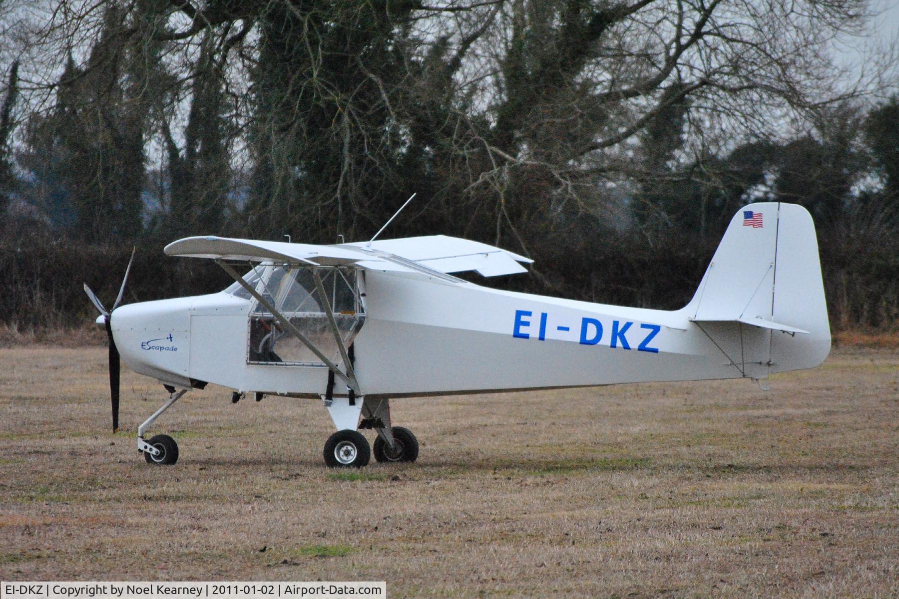 EI-DKZ, 2004 Just Aircraft Escapade 912(1) C/N BMAA/HB/423, Photographed at Limetree Airfield at the New Year Fly-in.