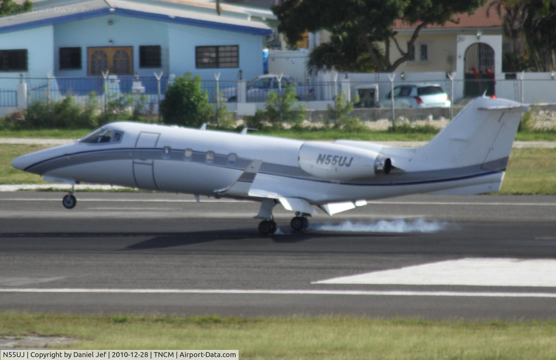 N55UJ, 1983 Gates Learjet 55 C/N 90, N55UJ landing at TNCM