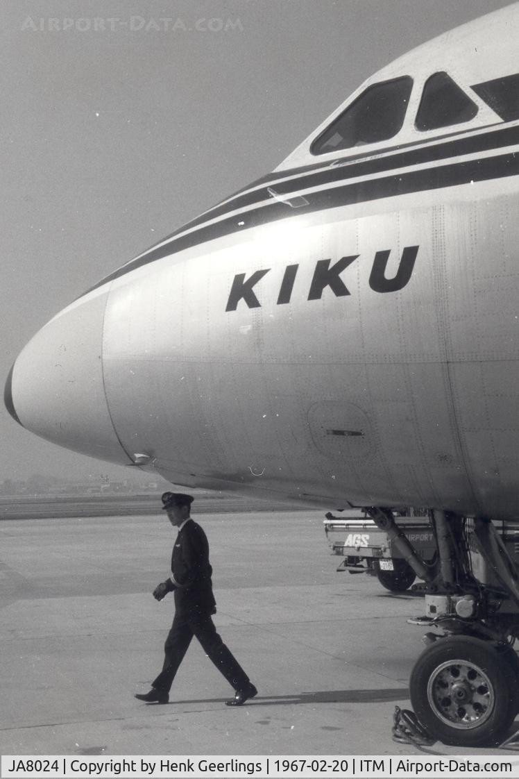 JA8024, 1962 Convair CV880-22M-22 C/N 22-7-8-60, Japan Air Lines , CV 880 at Osaka