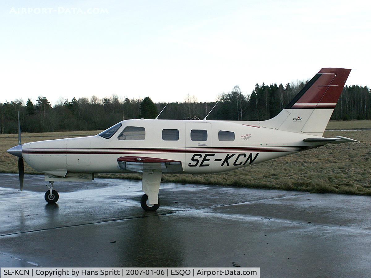 SE-KCN, 1996 Piper PA-46-350P Malibu Mirage C/N 4636028, Piper Malibu Mirage