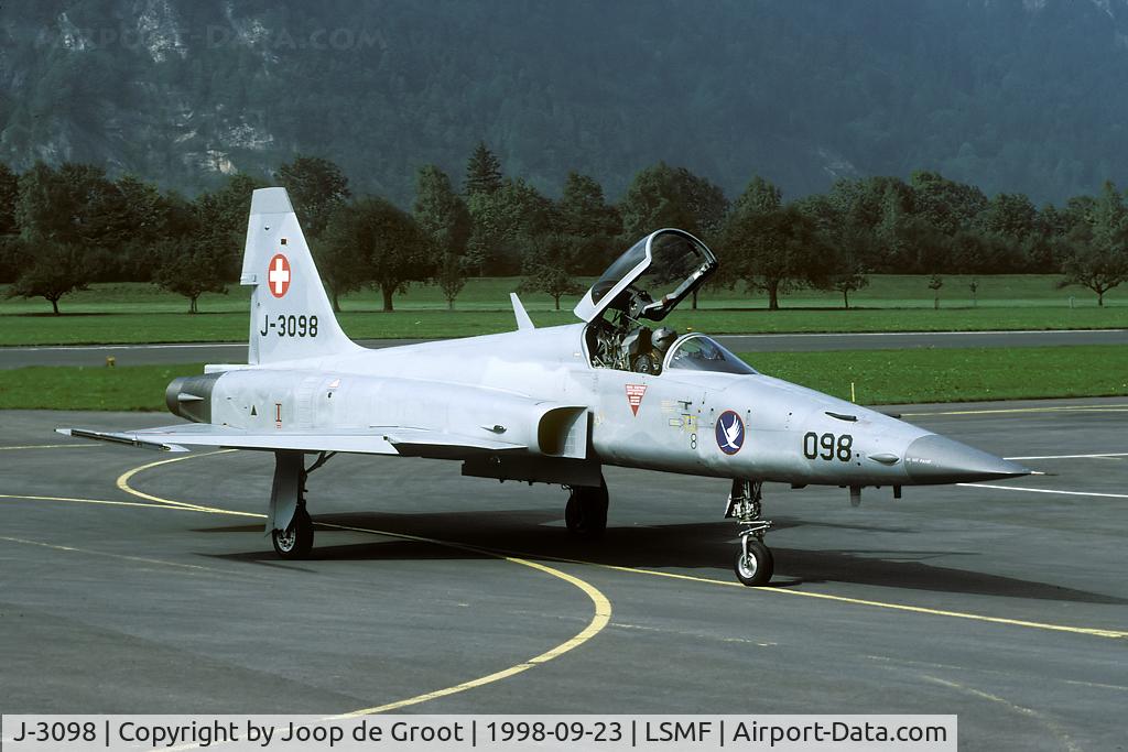 J-3098, 1981 Northrop F-5E Tiger II C/N L.1098, One of the last years of fighter operations out of Mollis. If I remeber well the last jet exercise was held in 1999.