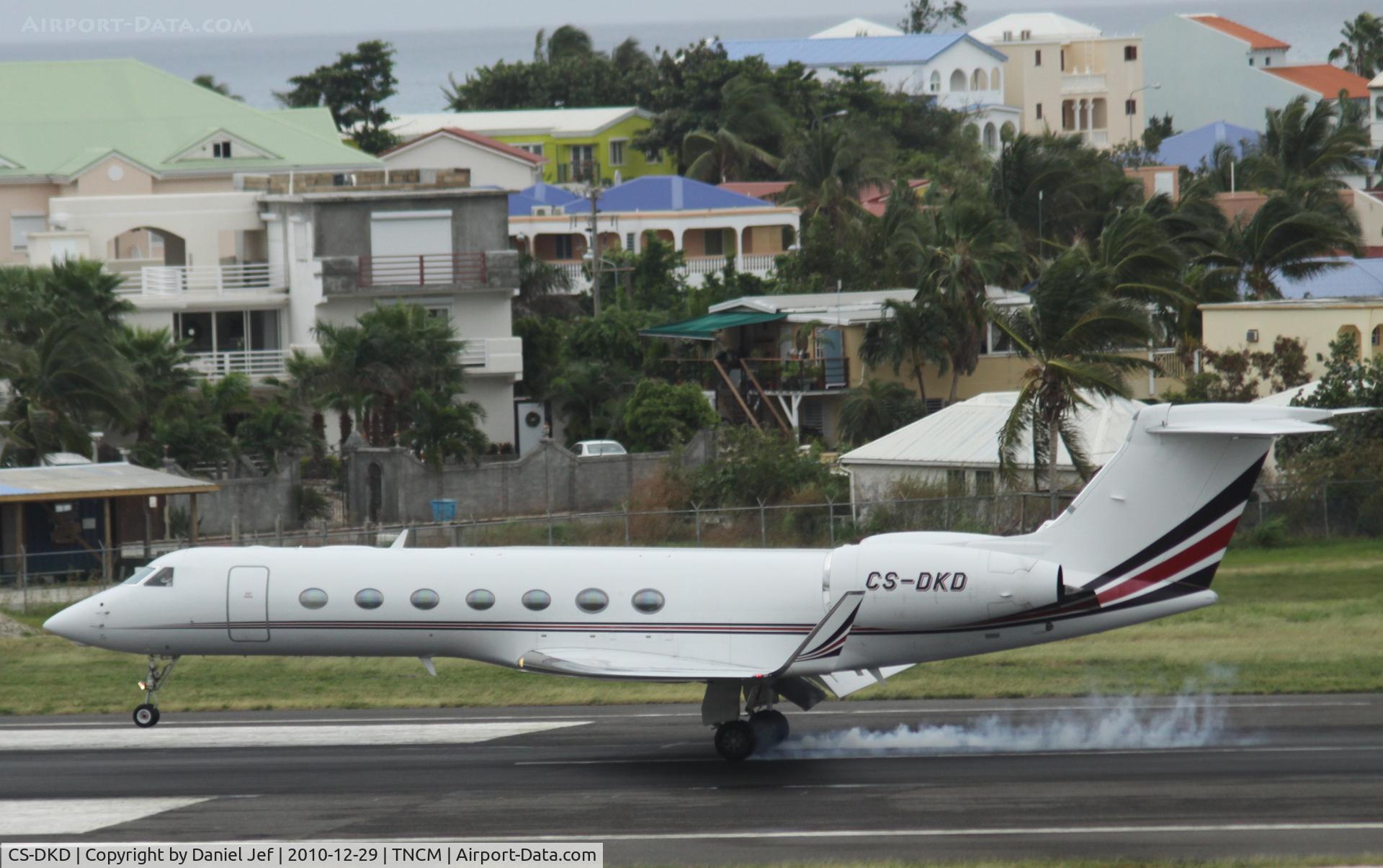 CS-DKD, 2005 Gulfstream Aerospace GV-SP (G550) C/N 5081, CS-DKD Landing at TNCM