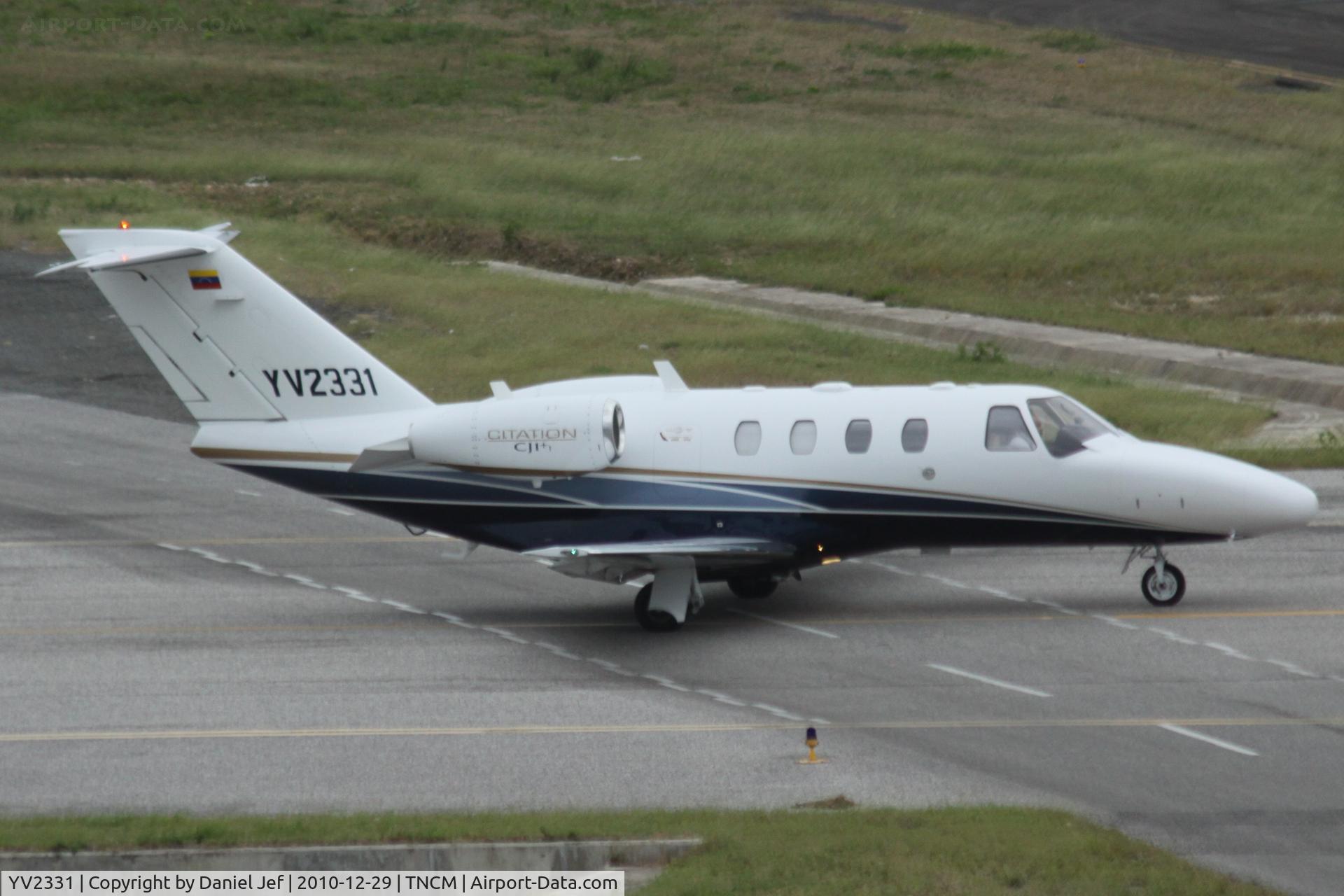 YV2331, 2006 Cessna 525 CitationJet CJ1+ C/N 525-0631, YV2331 Taxing at TNCM for take off.