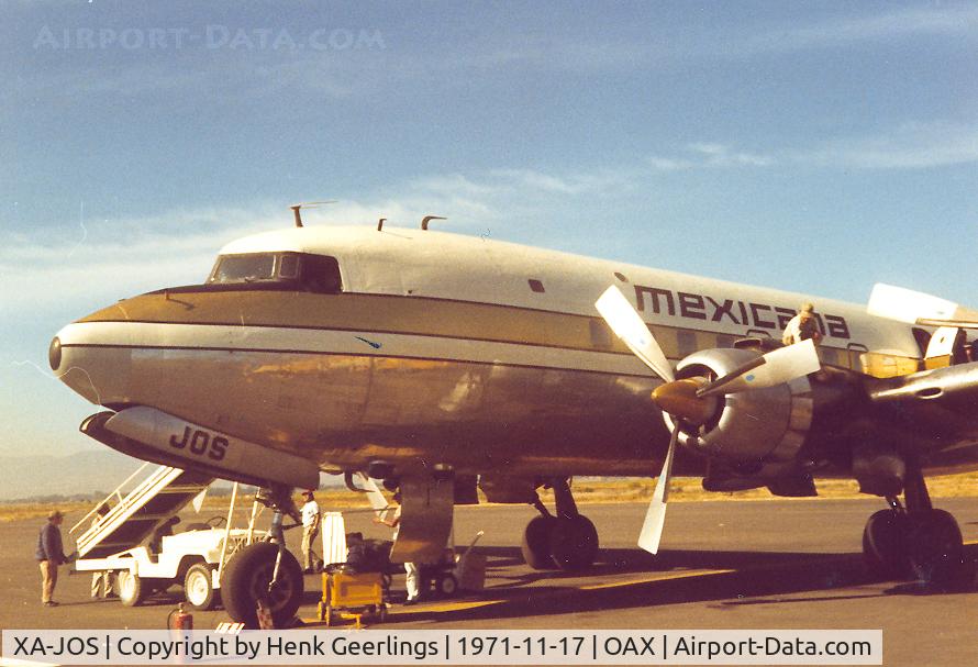 XA-JOS, Douglas DC-6 C/N 43212, Mexicana DC-6 at Oaxaca 1971