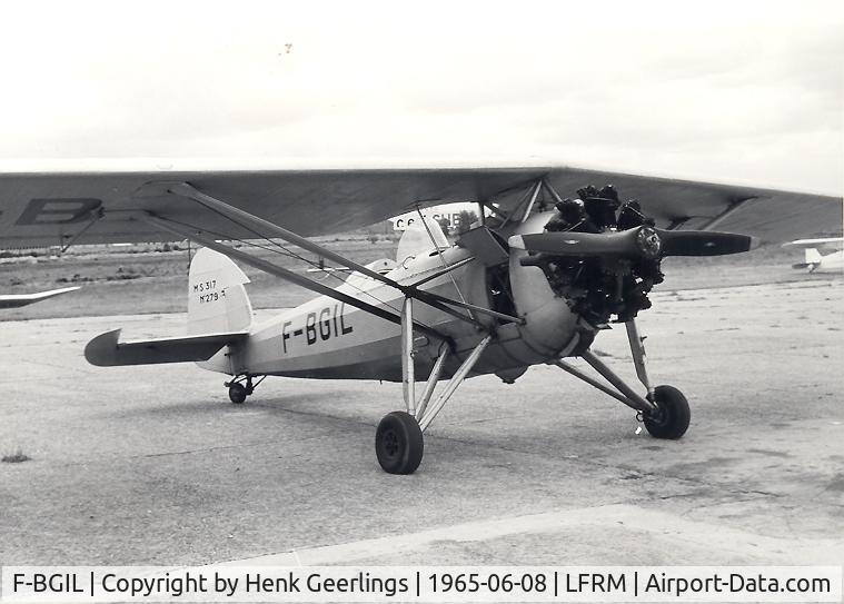 F-BGIL, Morane-Saulnier MS.317 C/N 6533, Le Mans Aerodrome , 1965